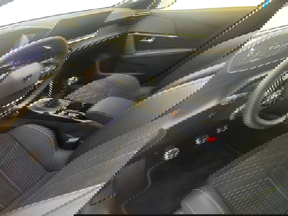 Peugeot 208 nuova a Salerno (6)