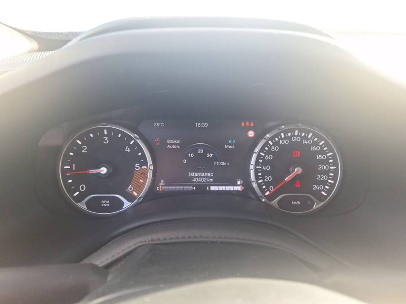 Jeep Renegade usata a Salerno (6)