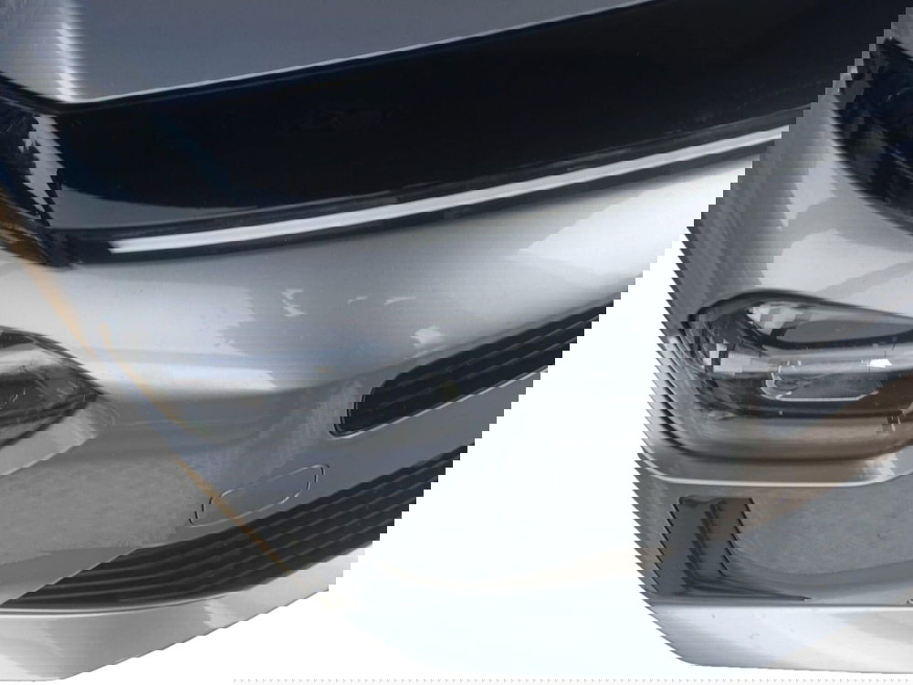 Lancia Ypsilon usata a Salerno (2)