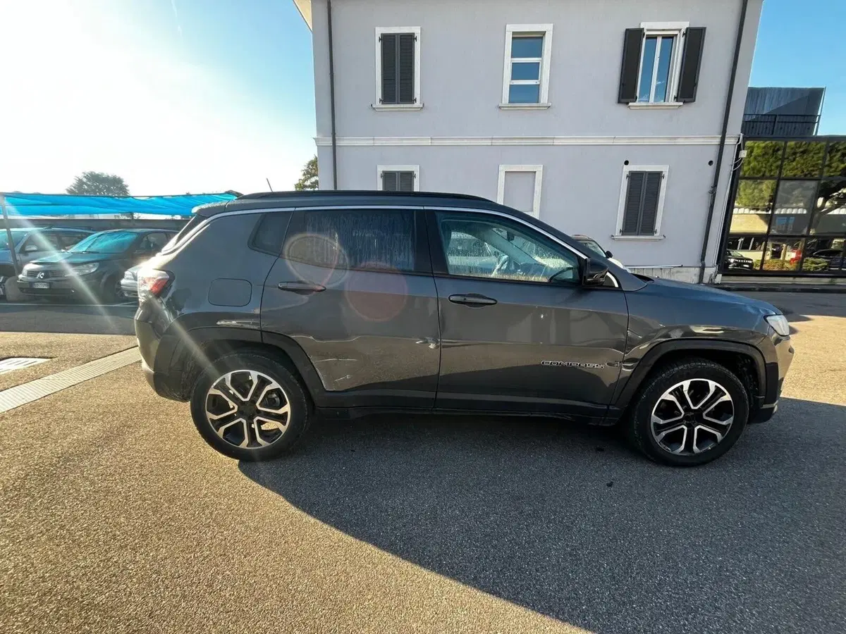 Jeep Compass usata a Salerno (13)
