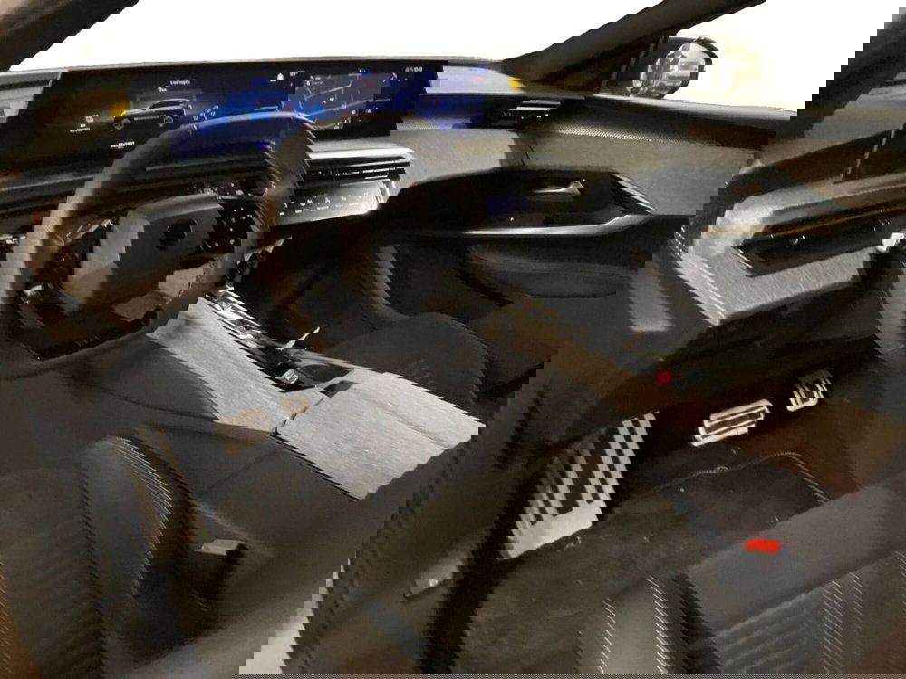 Peugeot 3008 nuova a Salerno (8)