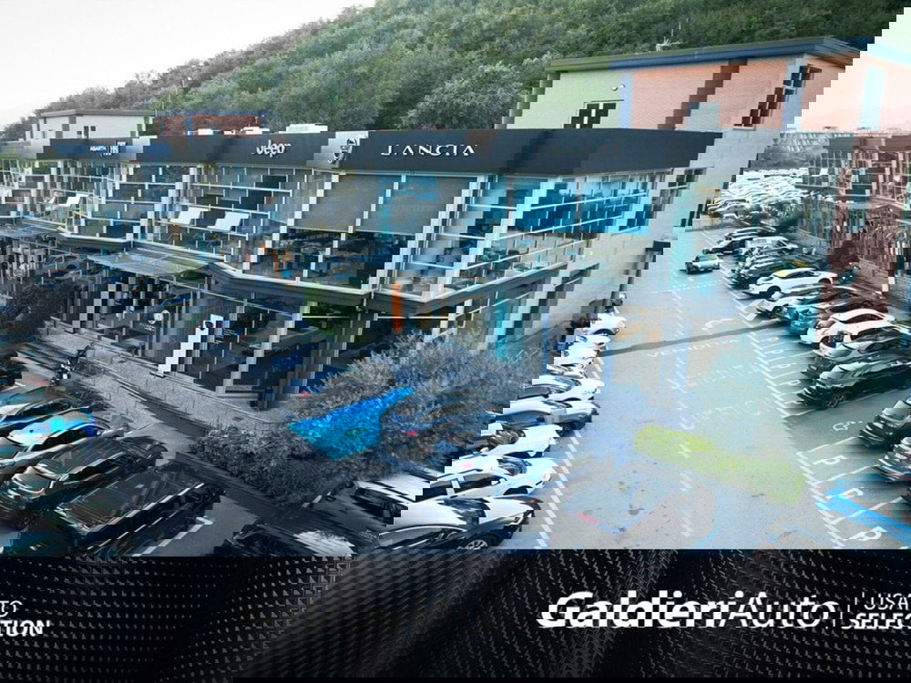 Lancia Ypsilon usata a Salerno (19)