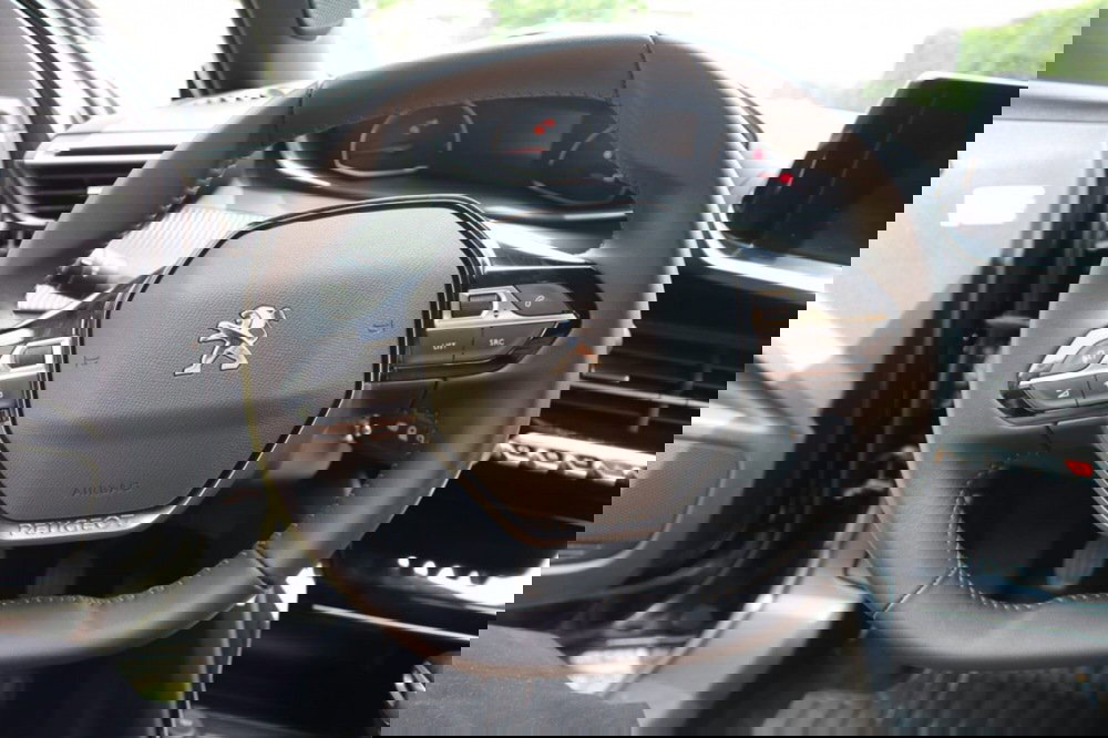 Peugeot 2008 usata a Salerno (14)