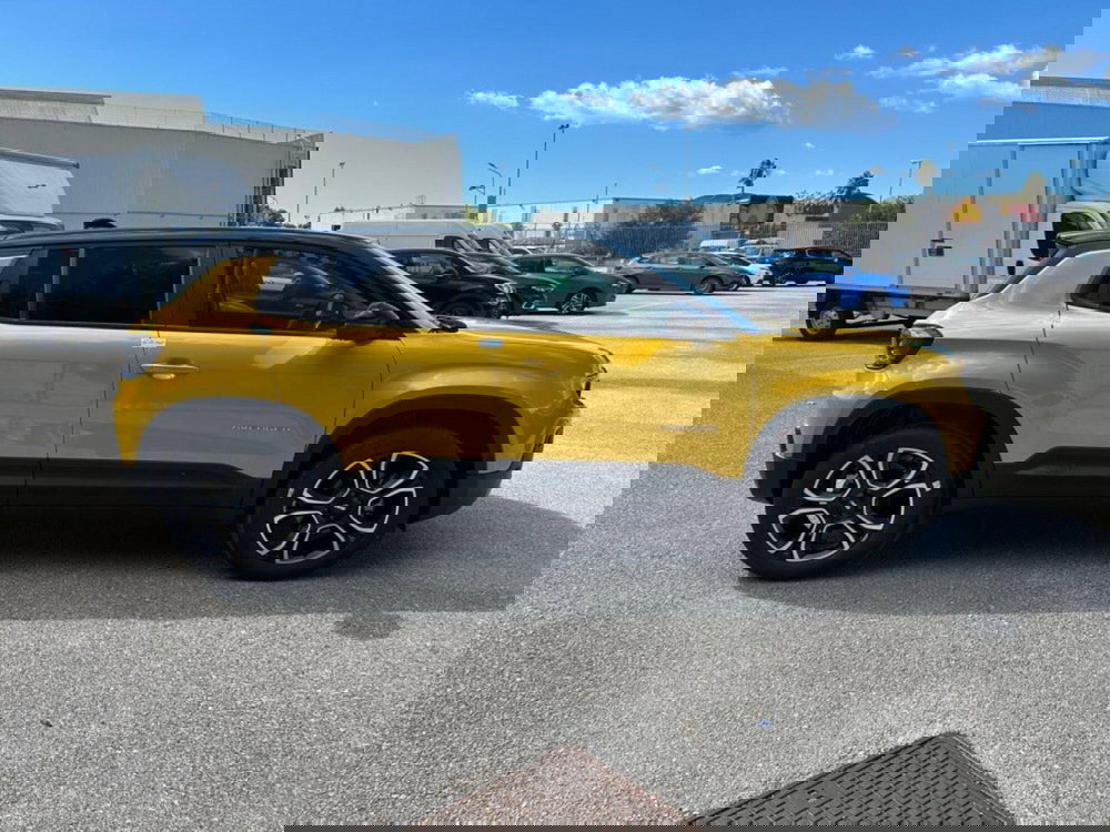 Jeep Avenger nuova a Salerno (11)