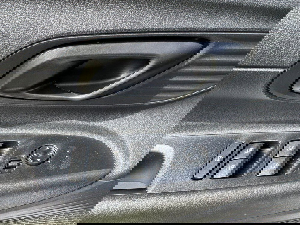 Hyundai i20 nuova a Salerno (16)