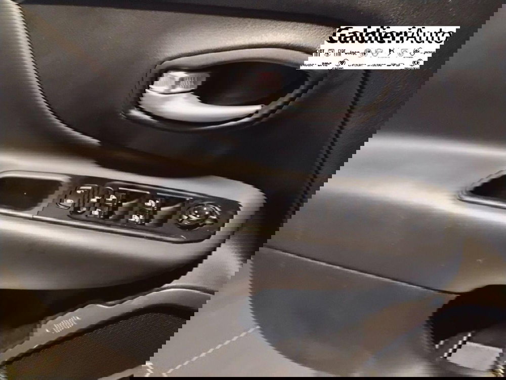 Jeep Renegade usata a Salerno (12)