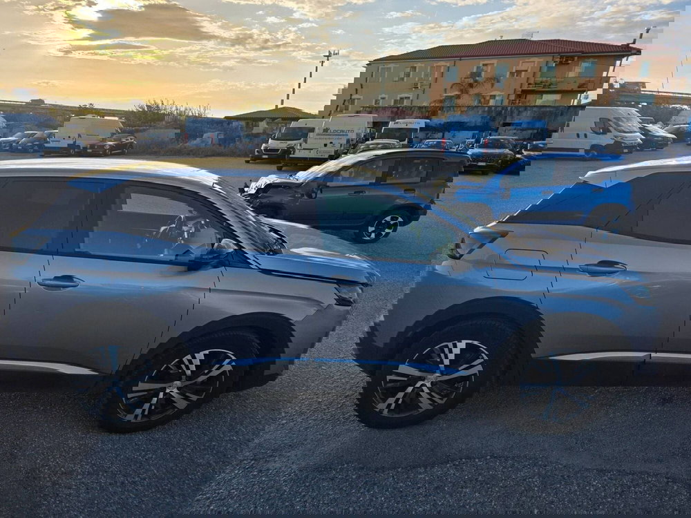 Peugeot 3008 usata a Salerno (11)