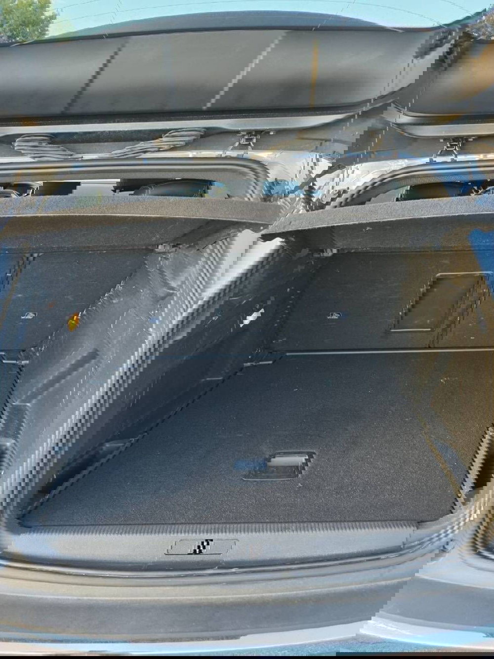 Peugeot 3008 usata a Salerno (12)