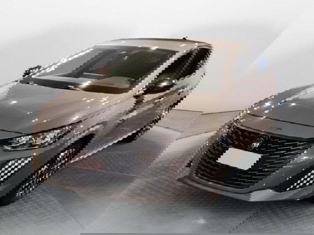 Peugeot 208 usata a Salerno