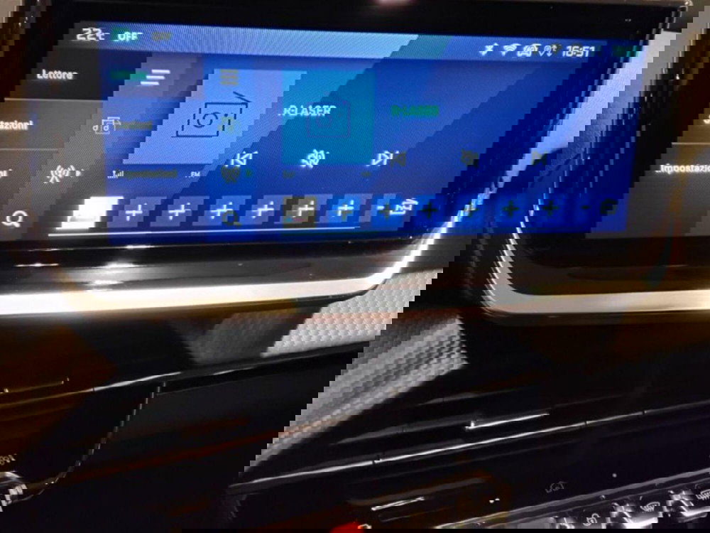 Peugeot 208 usata a Salerno (18)