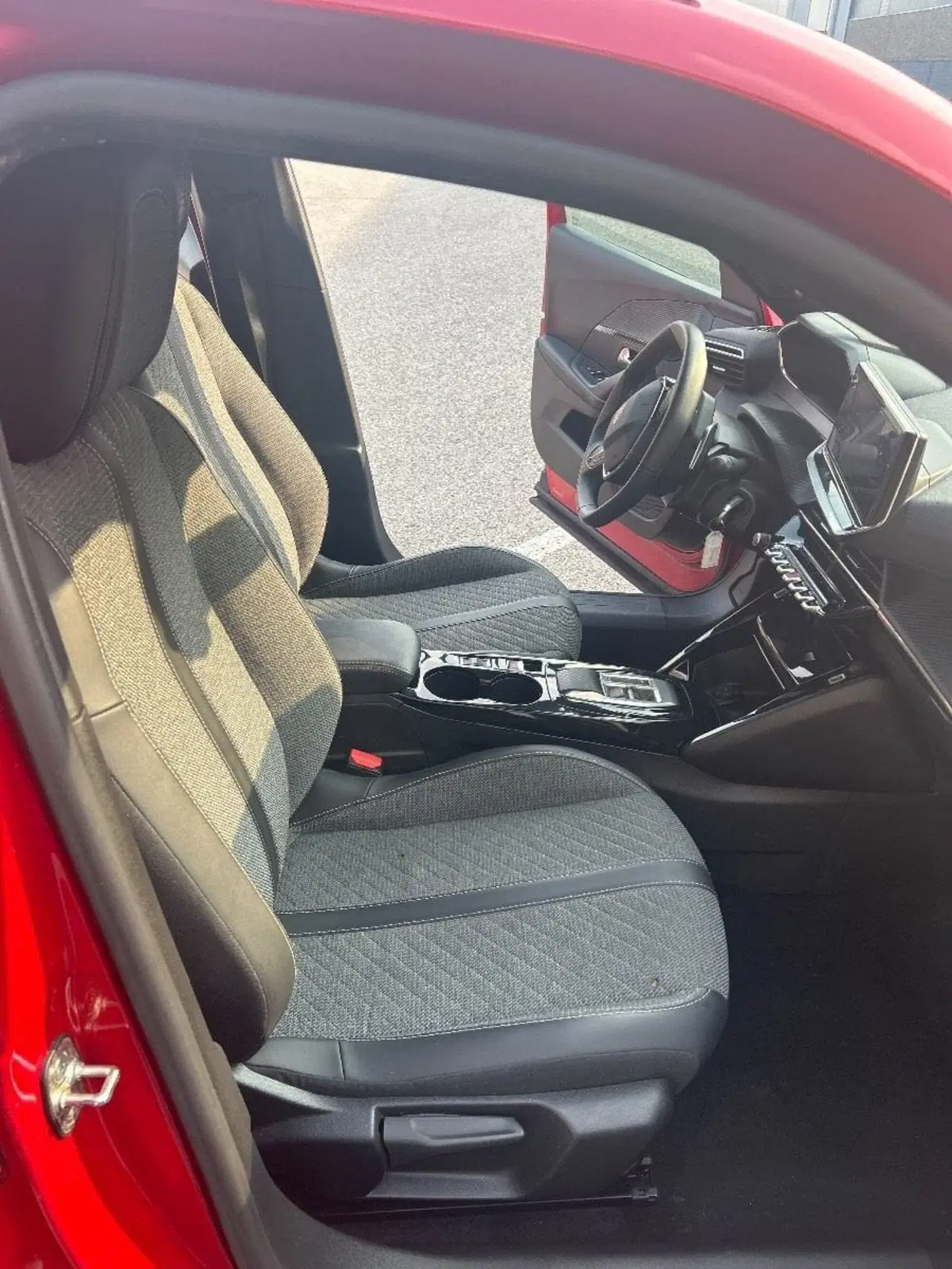Peugeot 2008 usata a Salerno (7)