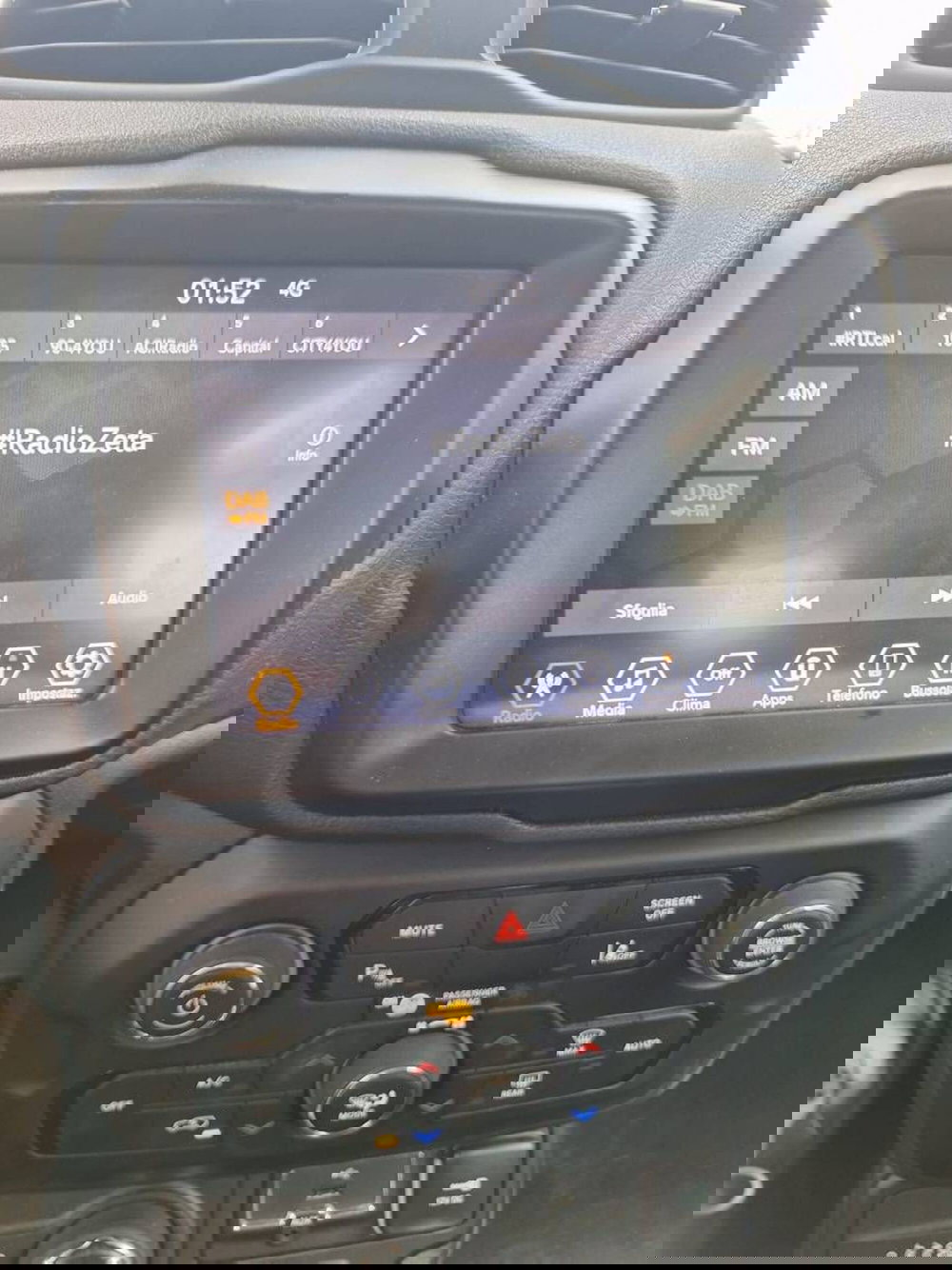 Jeep Renegade usata a Salerno (12)