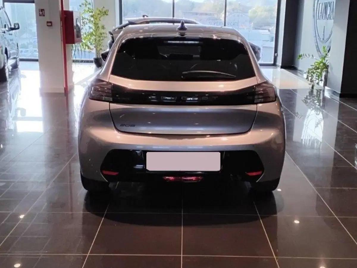 Peugeot 208 usata a Salerno (12)