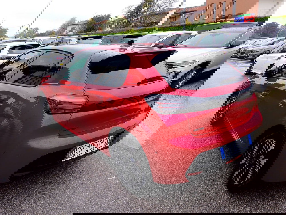 Peugeot 208 usata a Salerno (10)