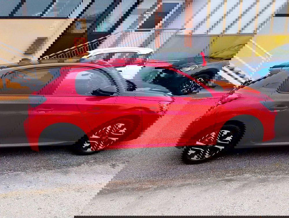 Peugeot 208 usata a Salerno (11)