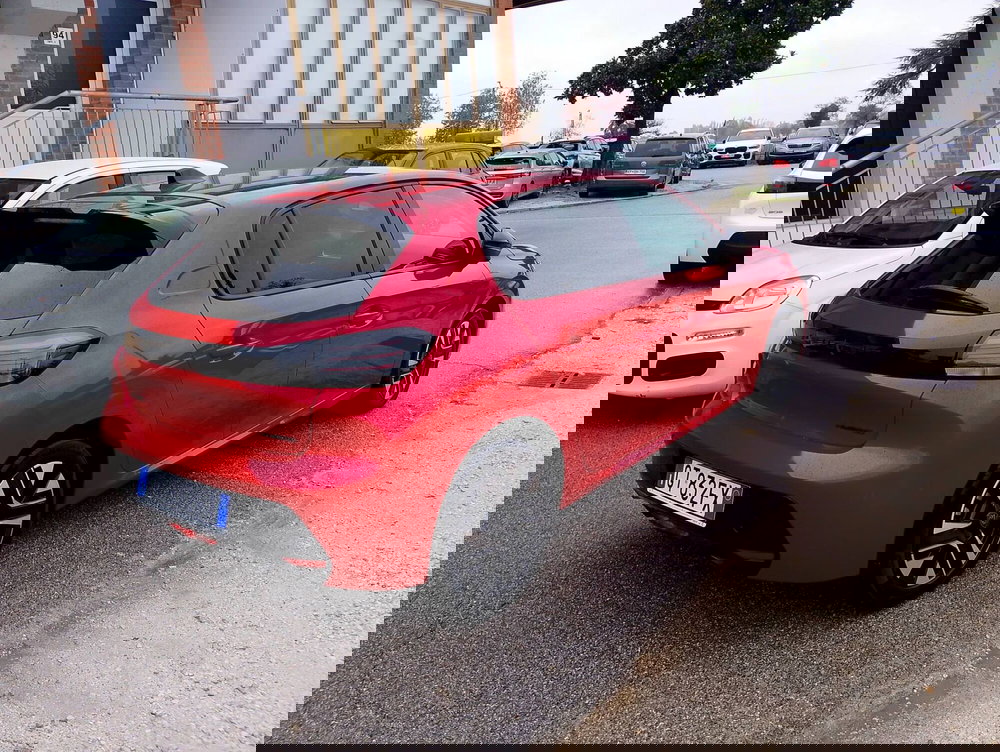 Peugeot 208 usata a Salerno (9)