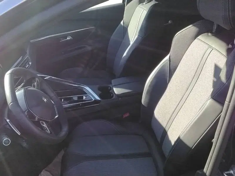 Peugeot 3008 usata a Salerno (6)