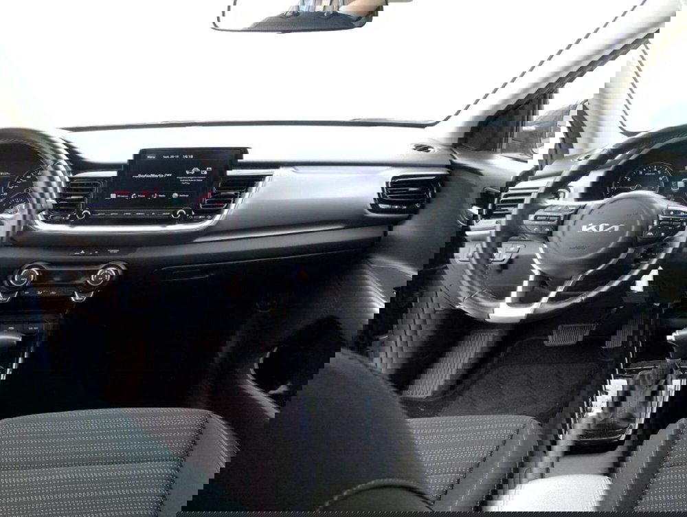 Kia Stonic usata a Salerno (5)