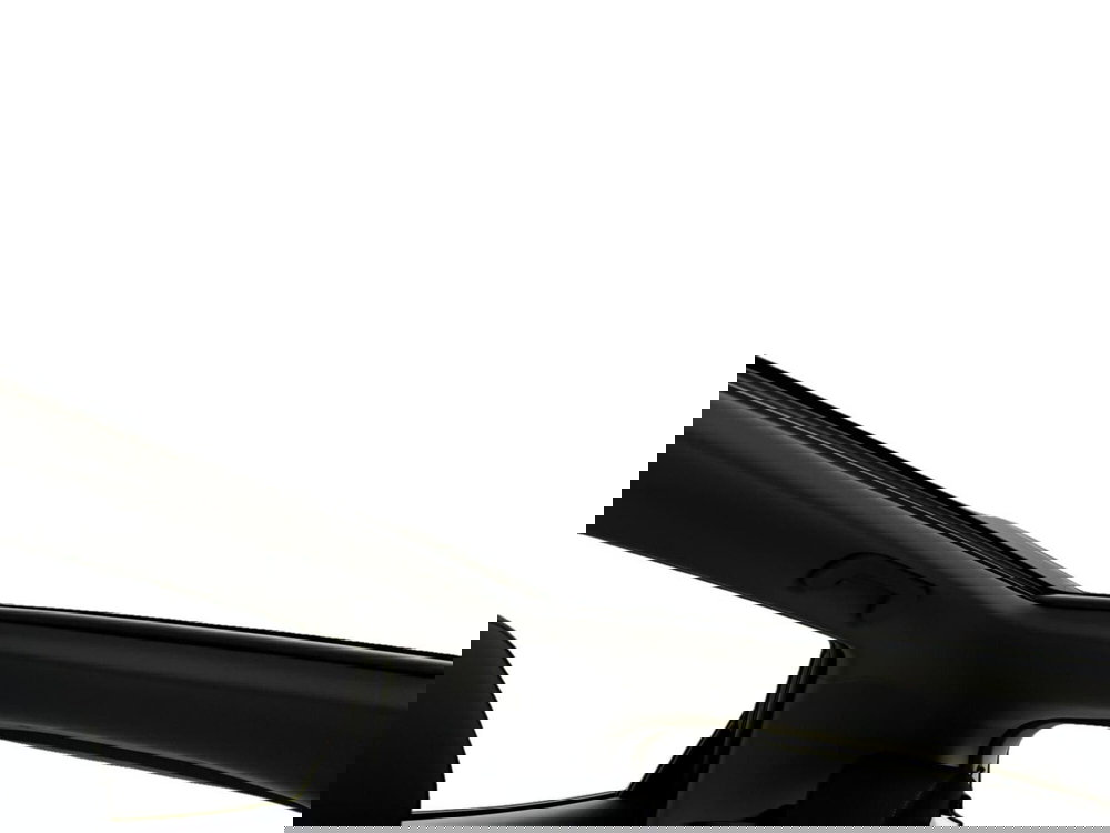 Emc Sei usata a Salerno (8)