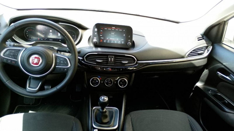 Fiat Tipo Station Wagon usata a Salerno (5)