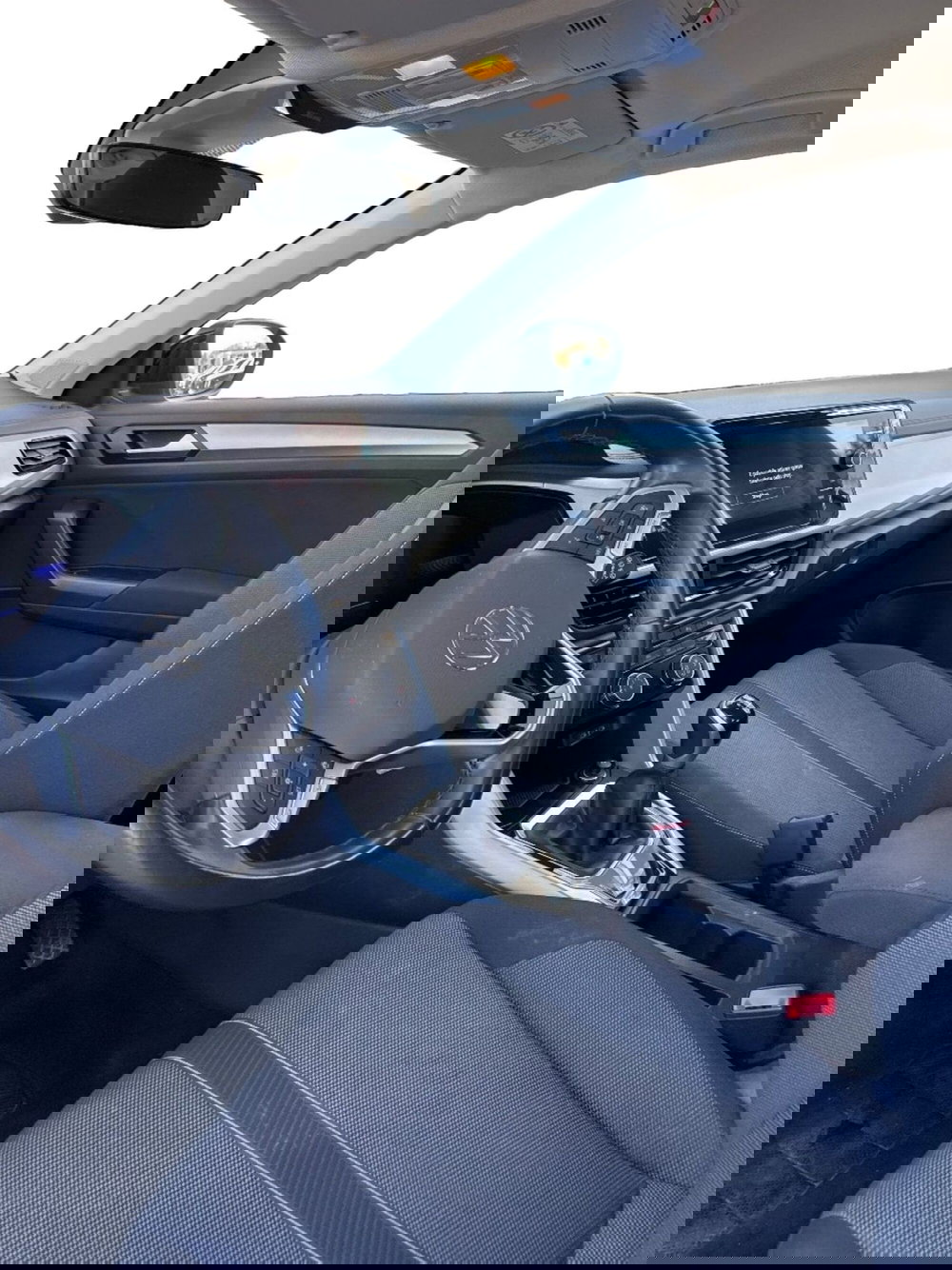 Volkswagen T-Roc usata a Salerno (8)