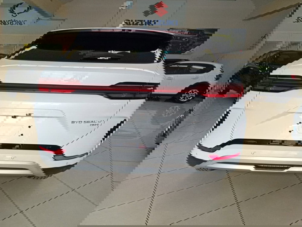 Byd Seal U DM-i  nuova a Salerno (12)