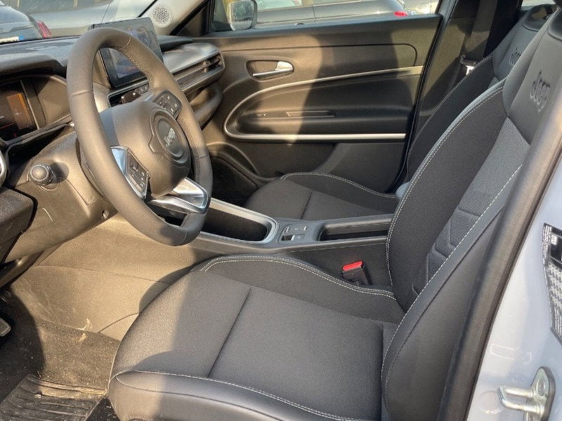 Jeep Avenger usata a Salerno (6)