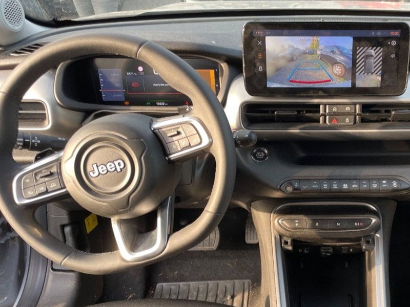 Jeep Avenger usata a Salerno (8)