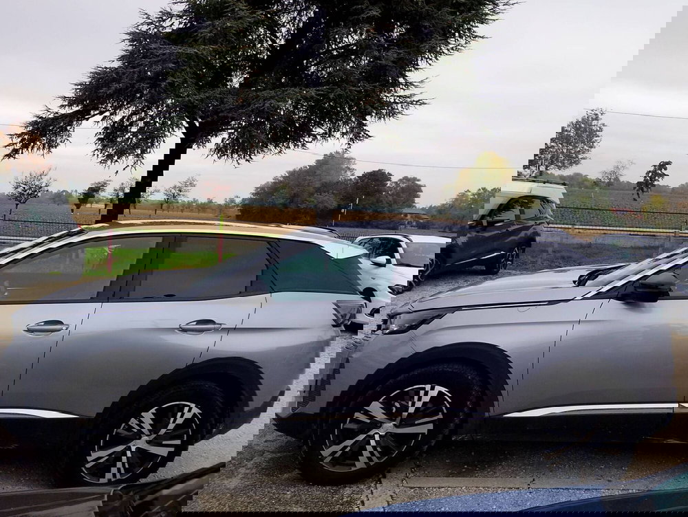 Peugeot 3008 usata a Salerno (11)