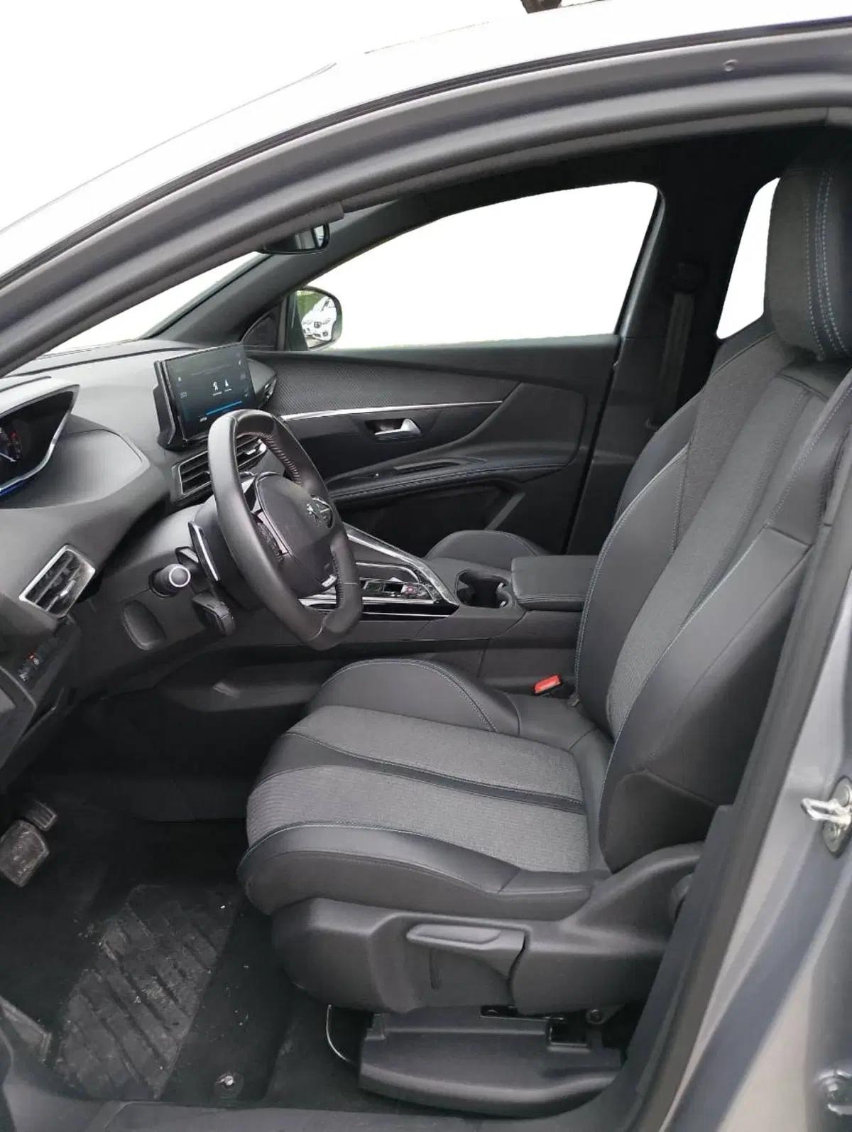 Peugeot 3008 usata a Salerno (8)