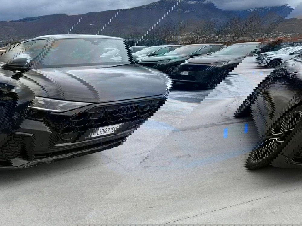 Audi Q8 usata a Salerno (2)