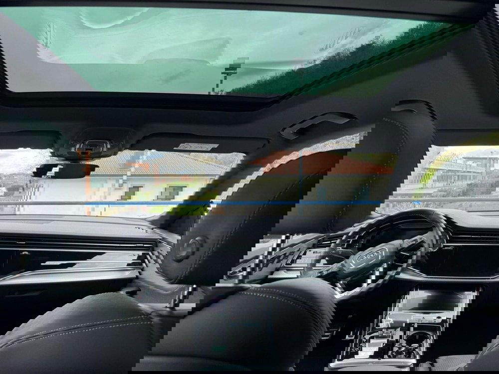 Audi Q8 usata a Salerno (5)