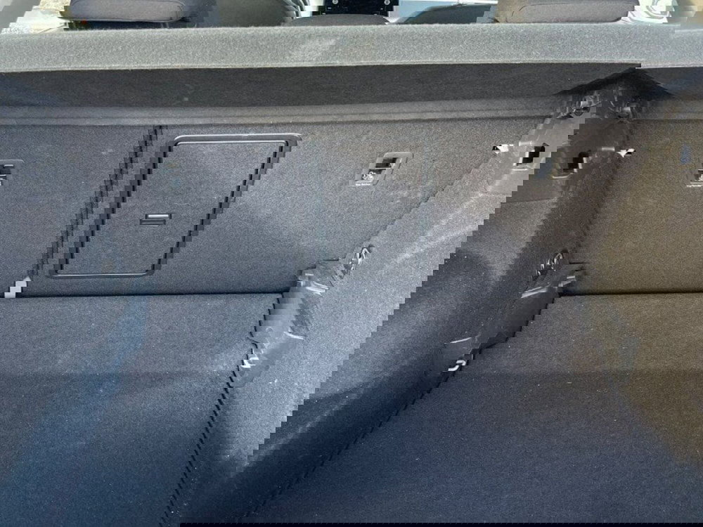 Volkswagen T-Roc usata a Salerno (15)