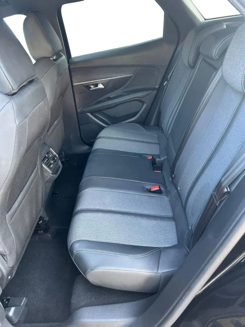 Peugeot 3008 usata a Salerno (7)