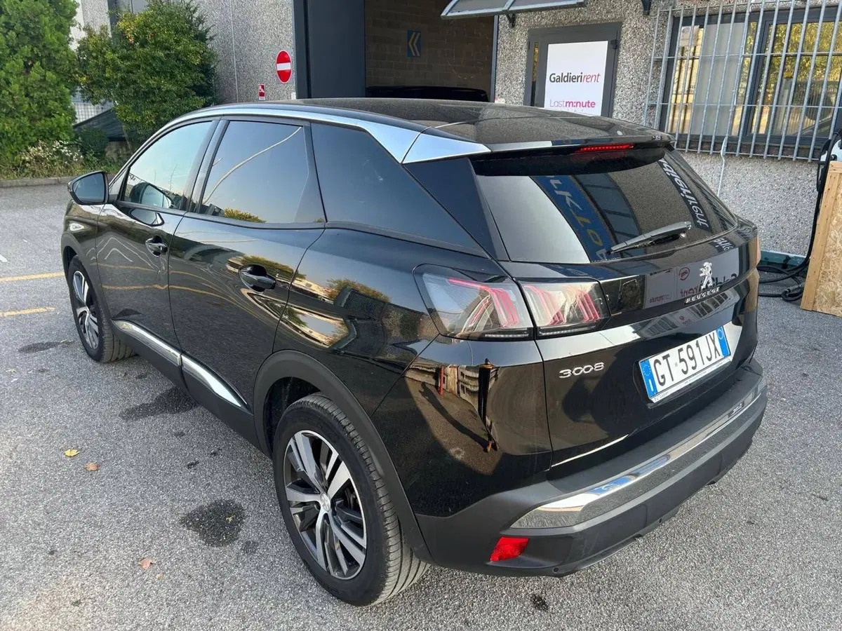 Peugeot 3008 usata a Salerno (9)