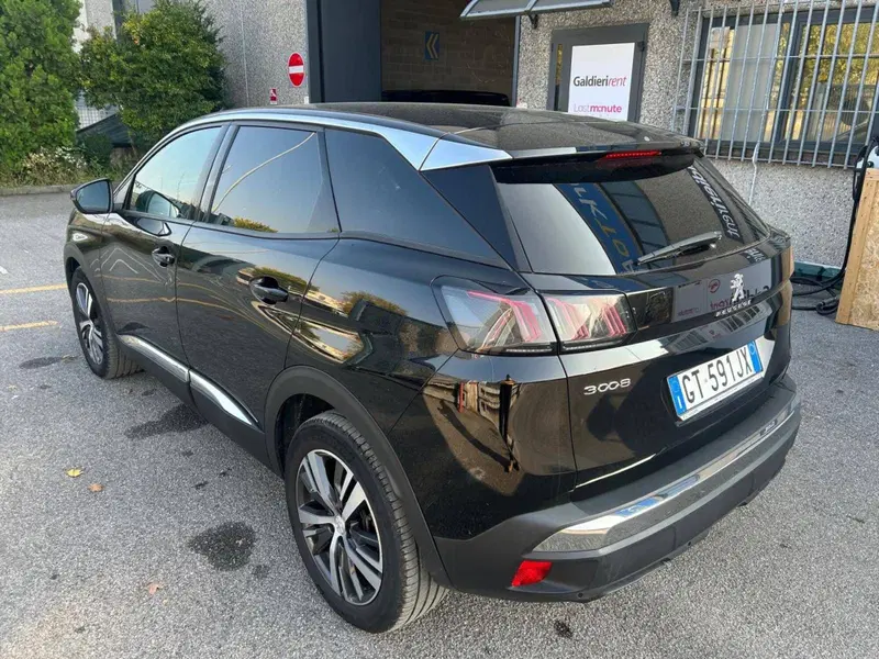 Peugeot 3008 usata a Salerno (9)