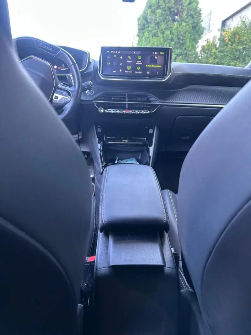 Peugeot 2008 usata a Salerno (15)