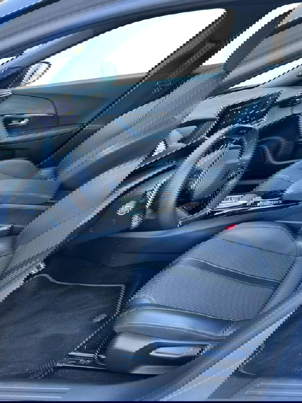 Peugeot 2008 usata a Salerno (6)