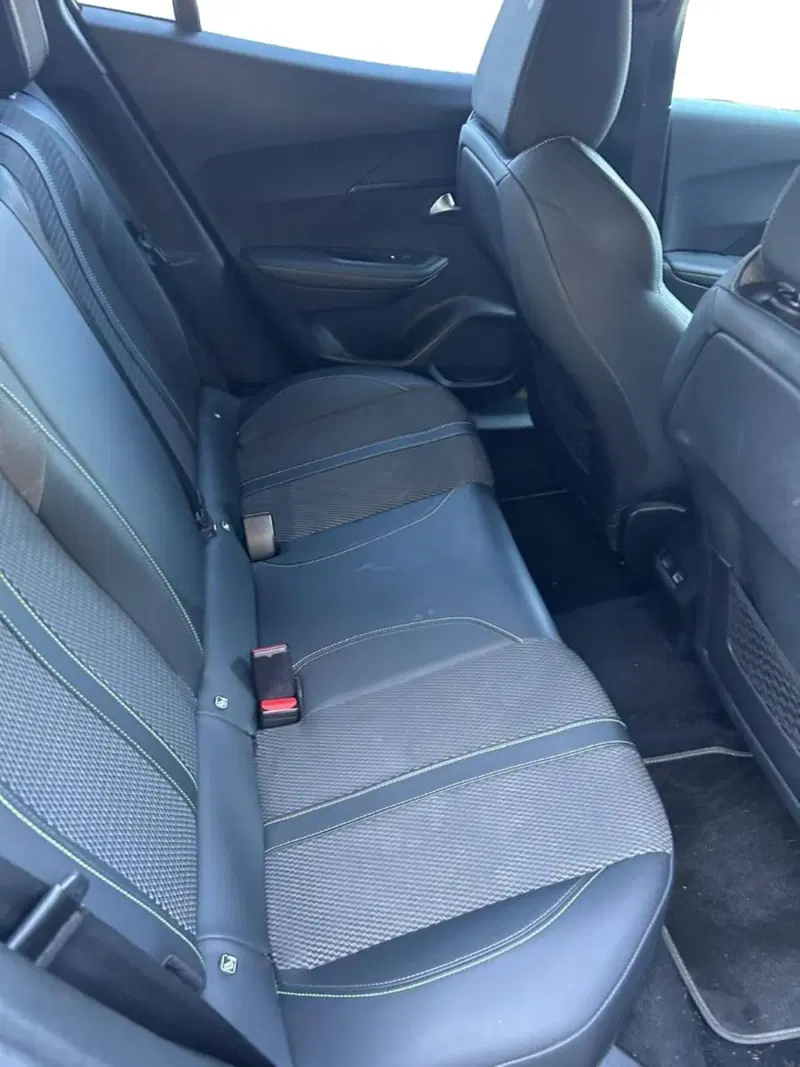 Peugeot 2008 usata a Salerno (7)