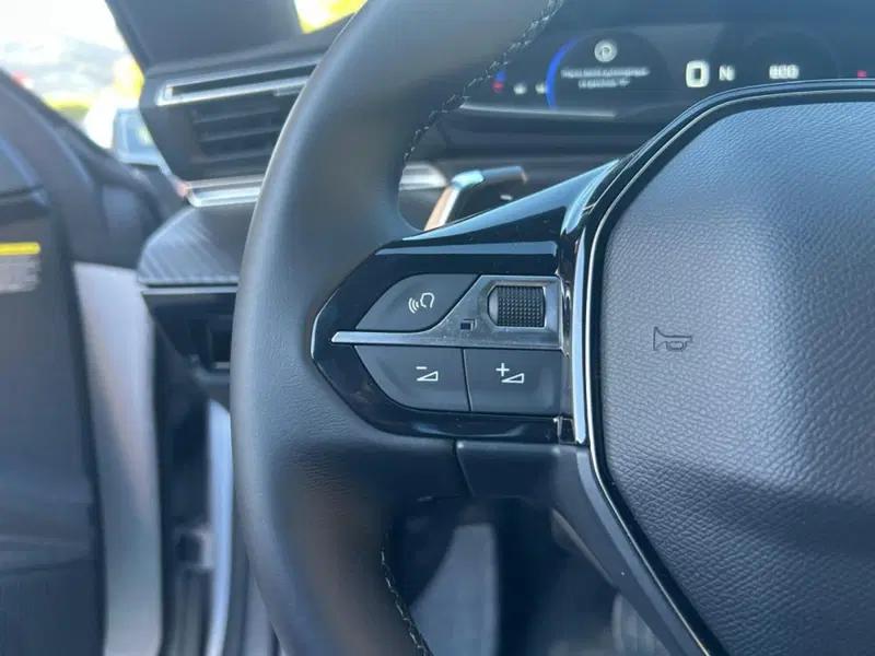 Peugeot 508 SW nuova a Salerno (17)