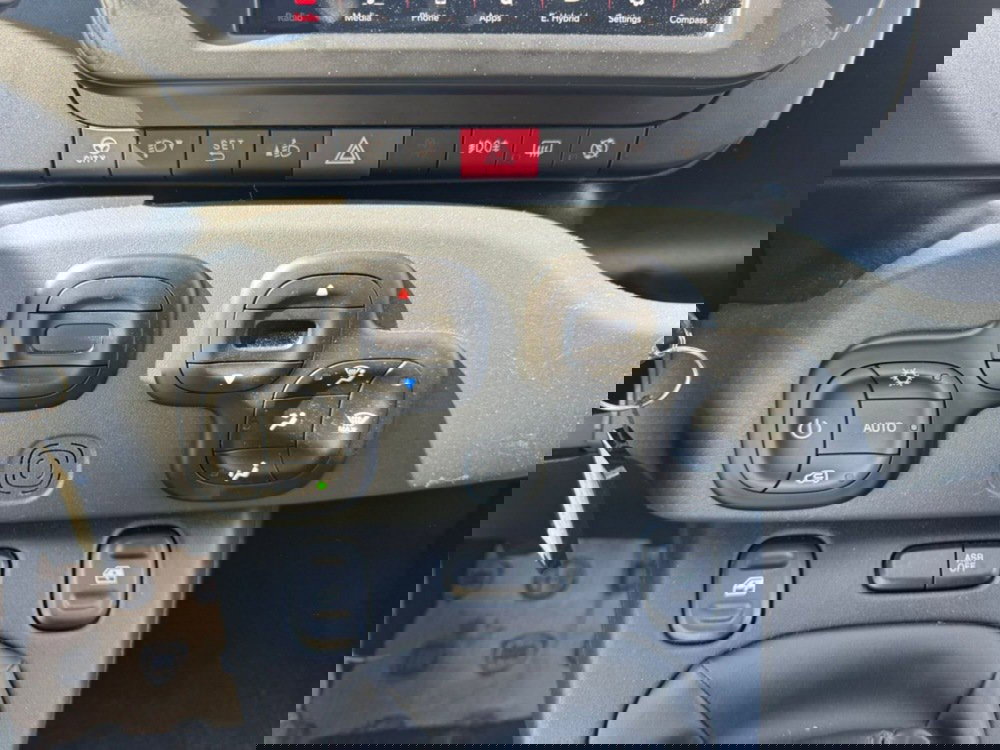 Fiat Panda Cross usata a Salerno (18)