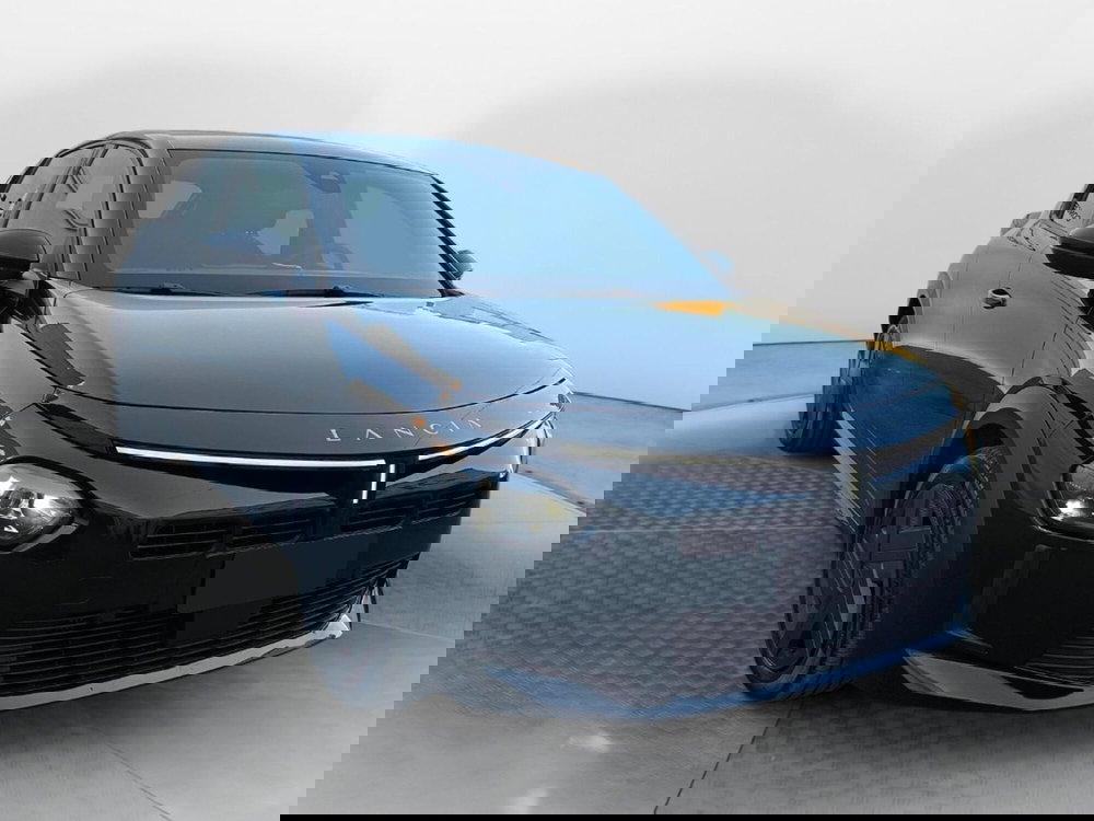 Lancia Ypsilon usata a Salerno (2)