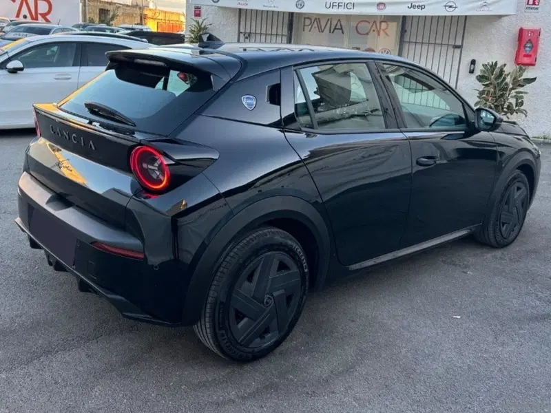 Lancia Ypsilon usata a Salerno (4)