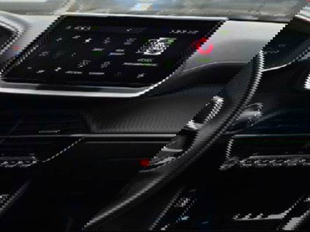 Peugeot 2008 usata a Salerno (20)