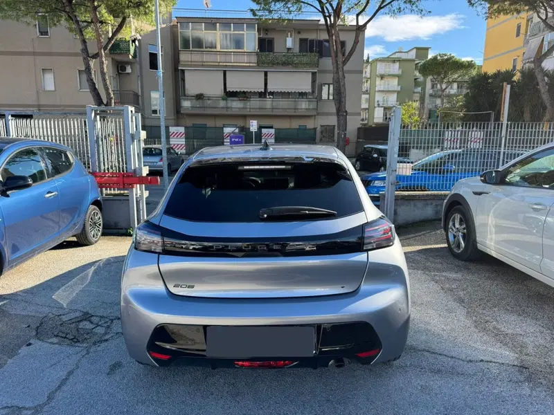 Peugeot 208 usata a Salerno (13)