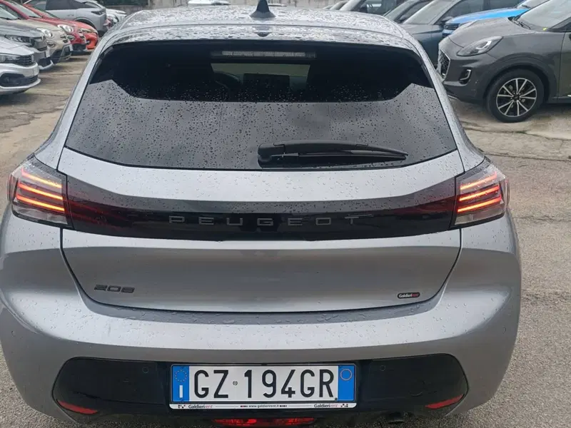 Peugeot 208 usata a Salerno (14)
