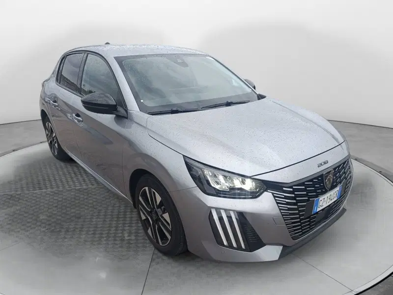 Peugeot 208 usata a Salerno (2)