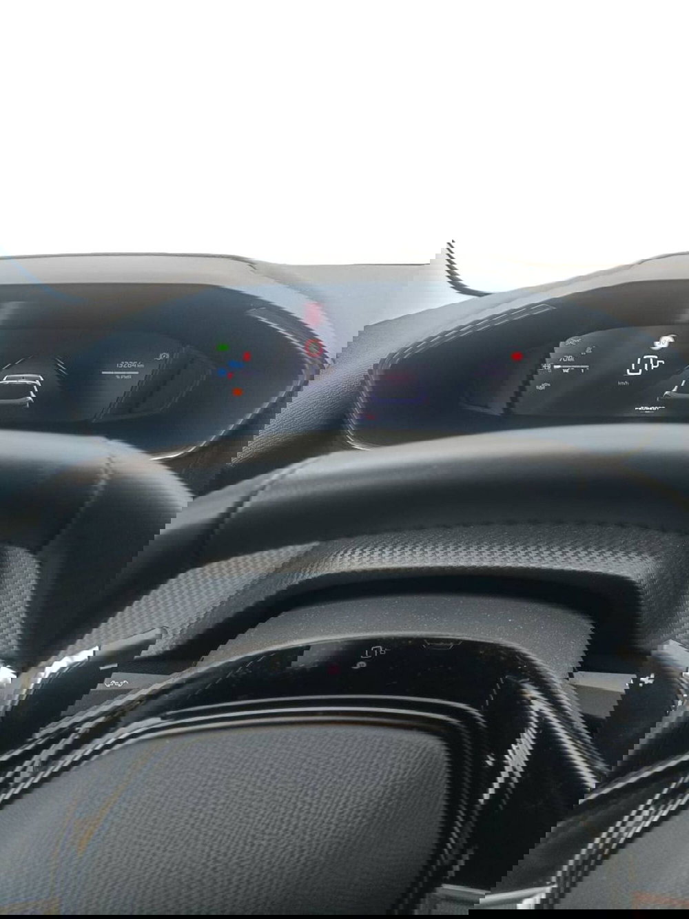 Peugeot 208 usata a Salerno (6)