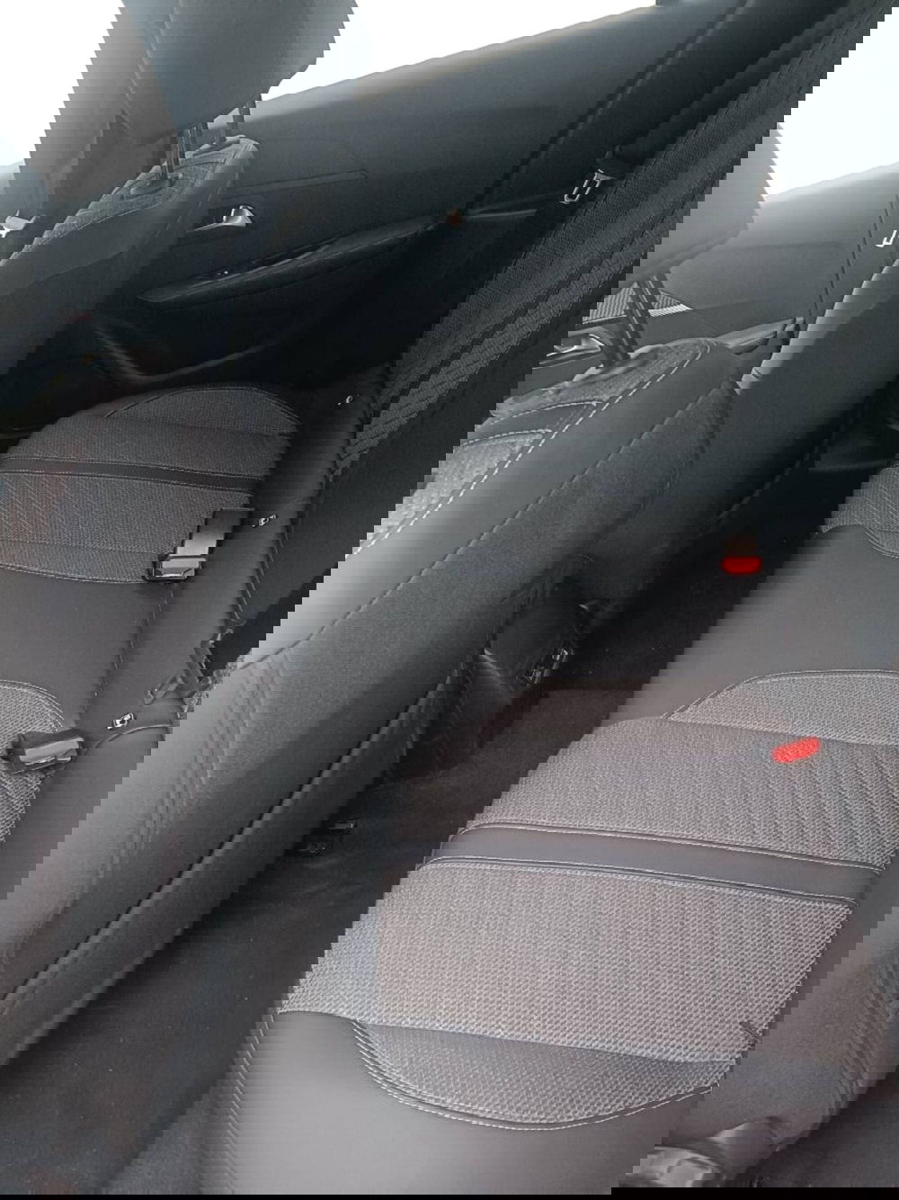 Peugeot 208 usata a Salerno (8)