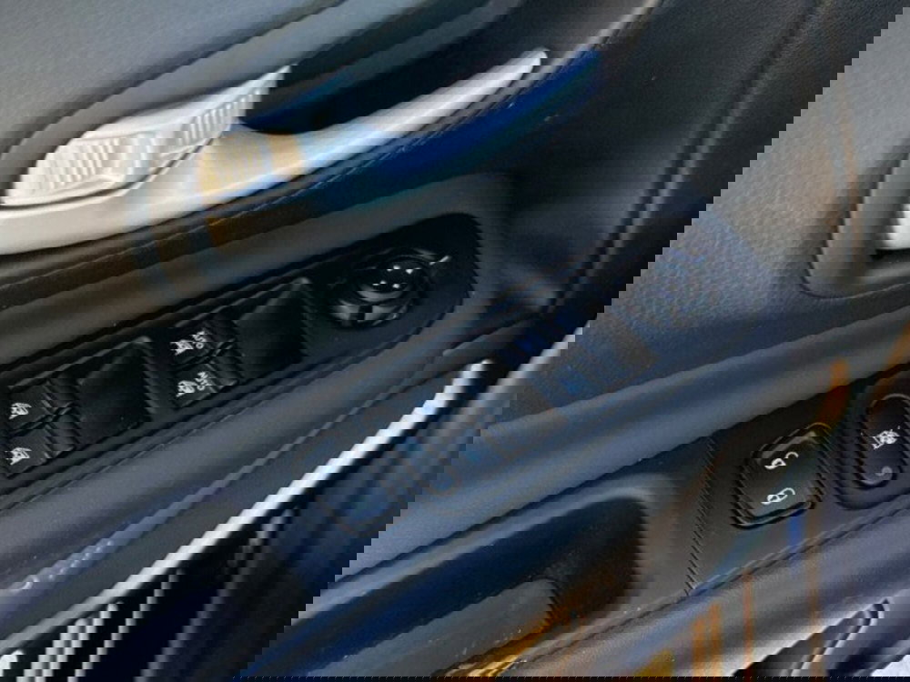 Jeep Renegade usata a Salerno (13)